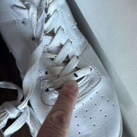 Fila Women’s Vulc 13 Mid top sneakers white camo bottoms size 9 1/2 **as is** - Picture 12 of 12